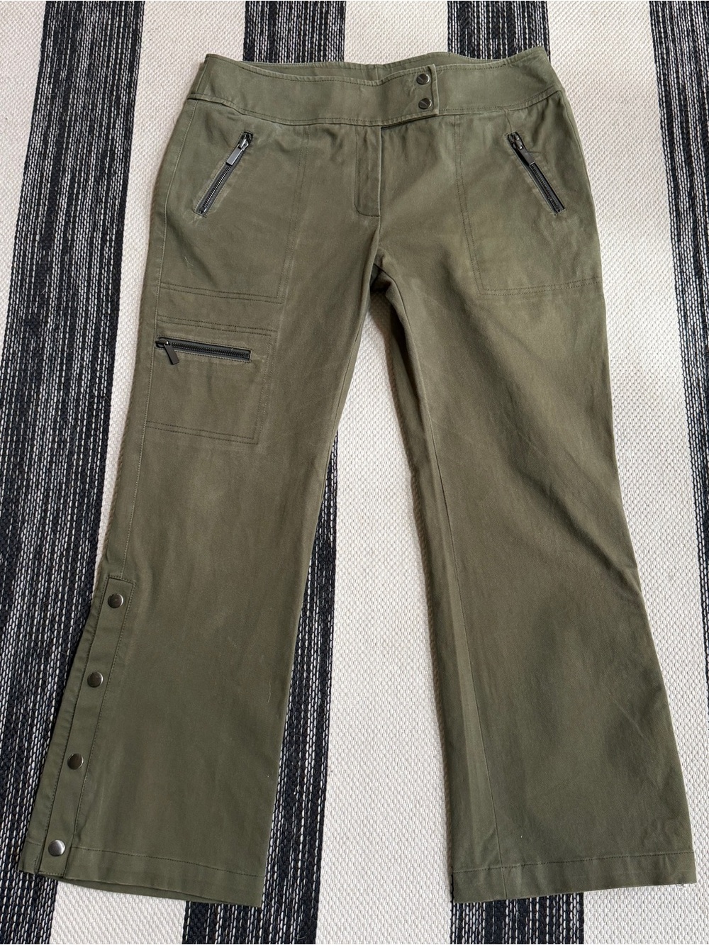 Carlisle Women's Olive Green Utility Ankle Trousers Size 6